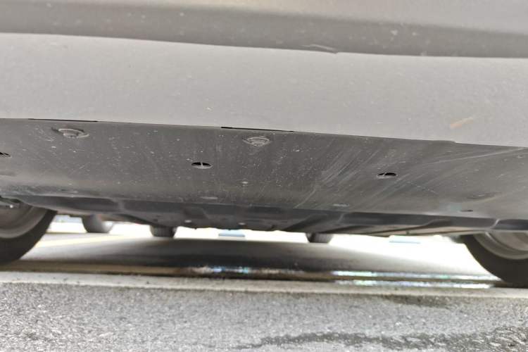 Used XPeng X9 2026 Model—Range-Extended Version 1602 Max Chassis Front