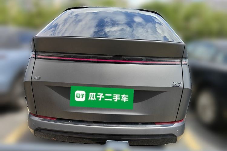 Used XPeng X9 2026 Model—Range-Extended Version 1602 Max Rear