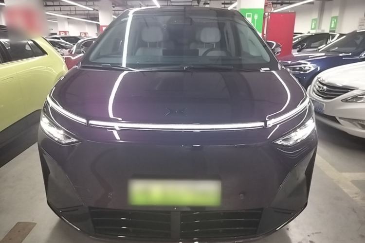 Used XPeng X9 2026 Model Pure Electric 710 Four-Wheel Drive Ultra Front
