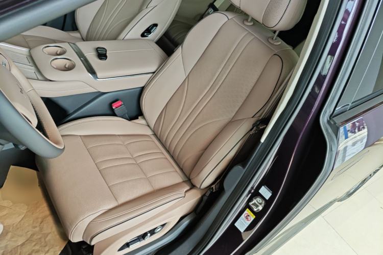 Used XPeng X9 2026 Model—Range-Extended Version 1602 Ultra Left Front Seat