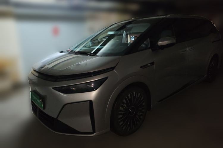 Used XPeng X9 2026 Model—Range-Extended Version 1602 Ultra Guazi used car, China used car export, Used car for sale, Used XPeng cars, Cheapest cars for sale
