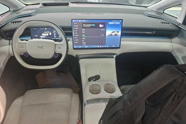 Used XPeng X9 2026 Model—Range-Extended Version 1602 Ultra Center Console