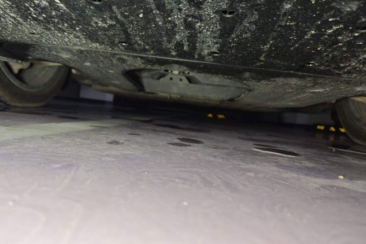 Used XPeng X9 2026 Model—Range-Extended Version 1602 Ultra Chassis Front