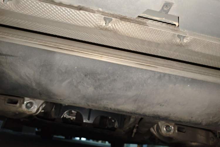 Used XPeng X9 2026 Model—Range-Extended Version 1602 Ultra Chassis Rear