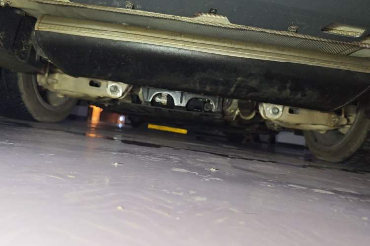 Used XPeng X9 2026 Model—Range-Extended Version 1602 Ultra Chassis Rear
