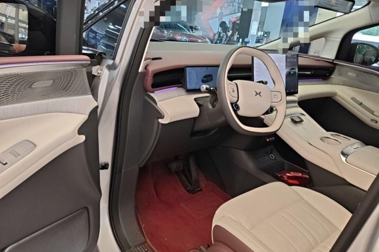 Used XPeng X9 2026 Model—Range-Extended Version 1602 Ultra Driver Seat