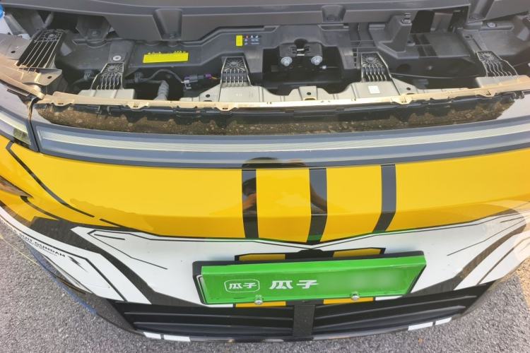 Used XPeng X9 2026 Model Pure Electric 665 Max Engine Bay