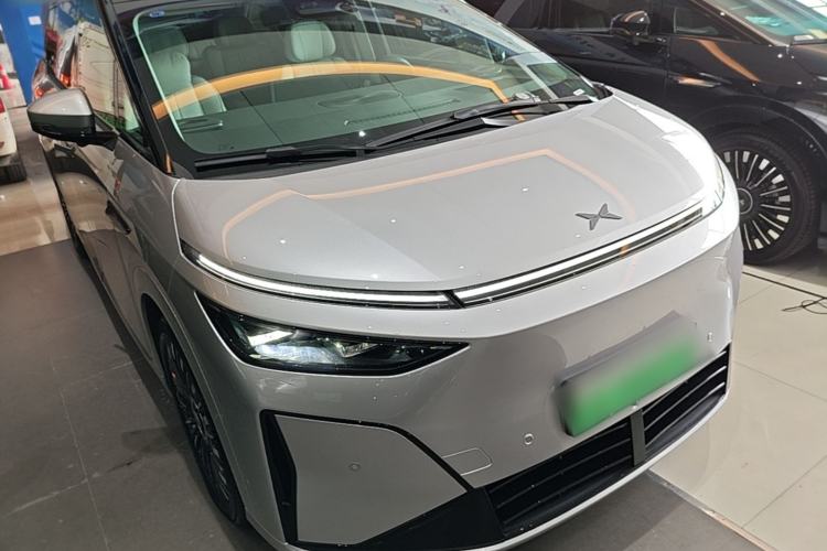 Used XPeng X9 2026 Model—Range-Extended Version 1602 Ultra Exterior 1