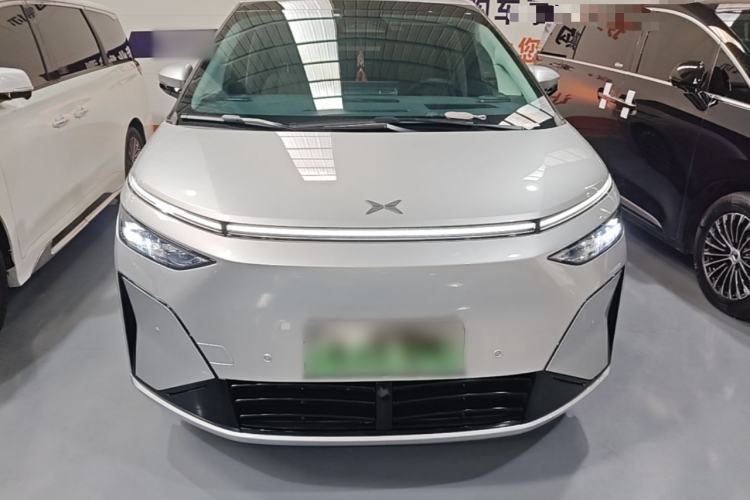 Used XPeng X9 2026 Model—Range-Extended Version 1602 Ultra Front