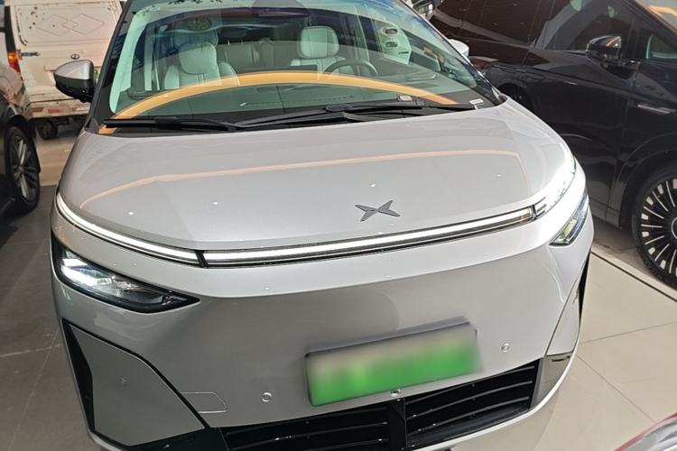 Used XPeng X9 2026 Model—Range-Extended Version 1602 Ultra Front