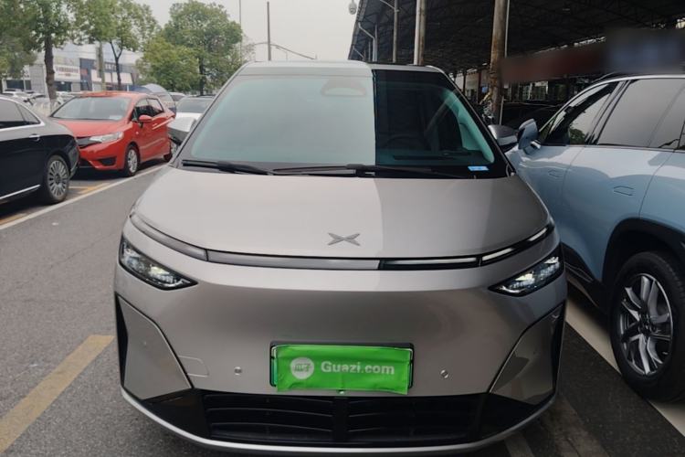 Used XPeng X9 2026 Model—Range-Extended Version 1602 Max Front