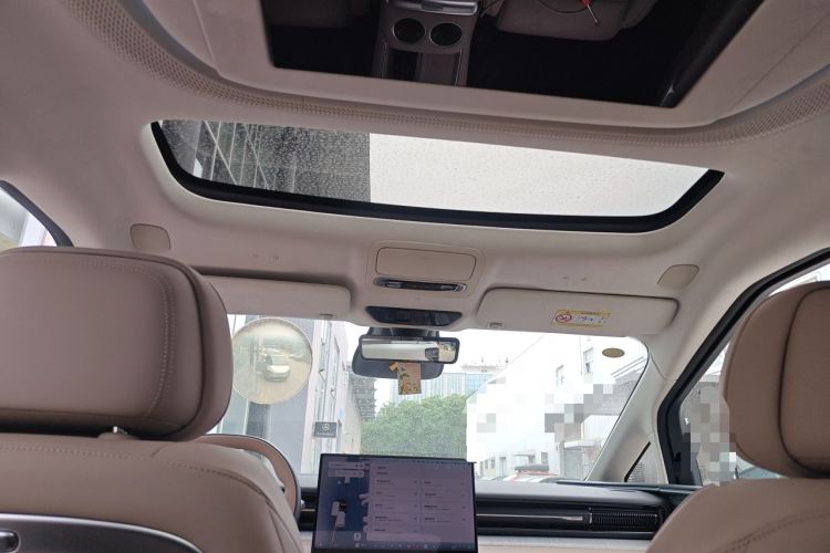 Used XPeng X9 2026 Model—Range-Extended Version 1602 Ultra Headliner