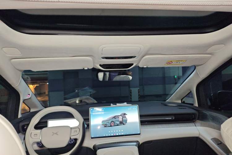 Used XPeng X9 2026 Model—Range-Extended Version 1602 Ultra Headliner