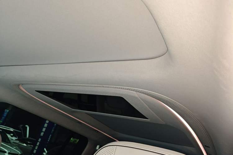 Used XPeng X9 2026 Model—Range-Extended Version 1602 Ultra Headliner