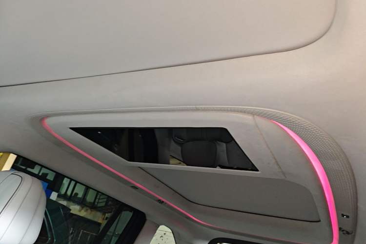 Used XPeng X9 2026 Model—Range-Extended Version 1602 Ultra Headliner