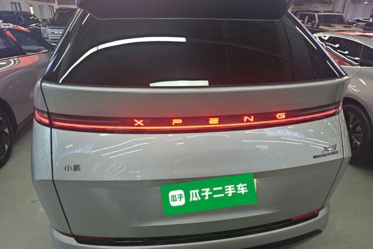 Used XPeng X9 2026 Model—Range-Extended Version 1602 Ultra Rear