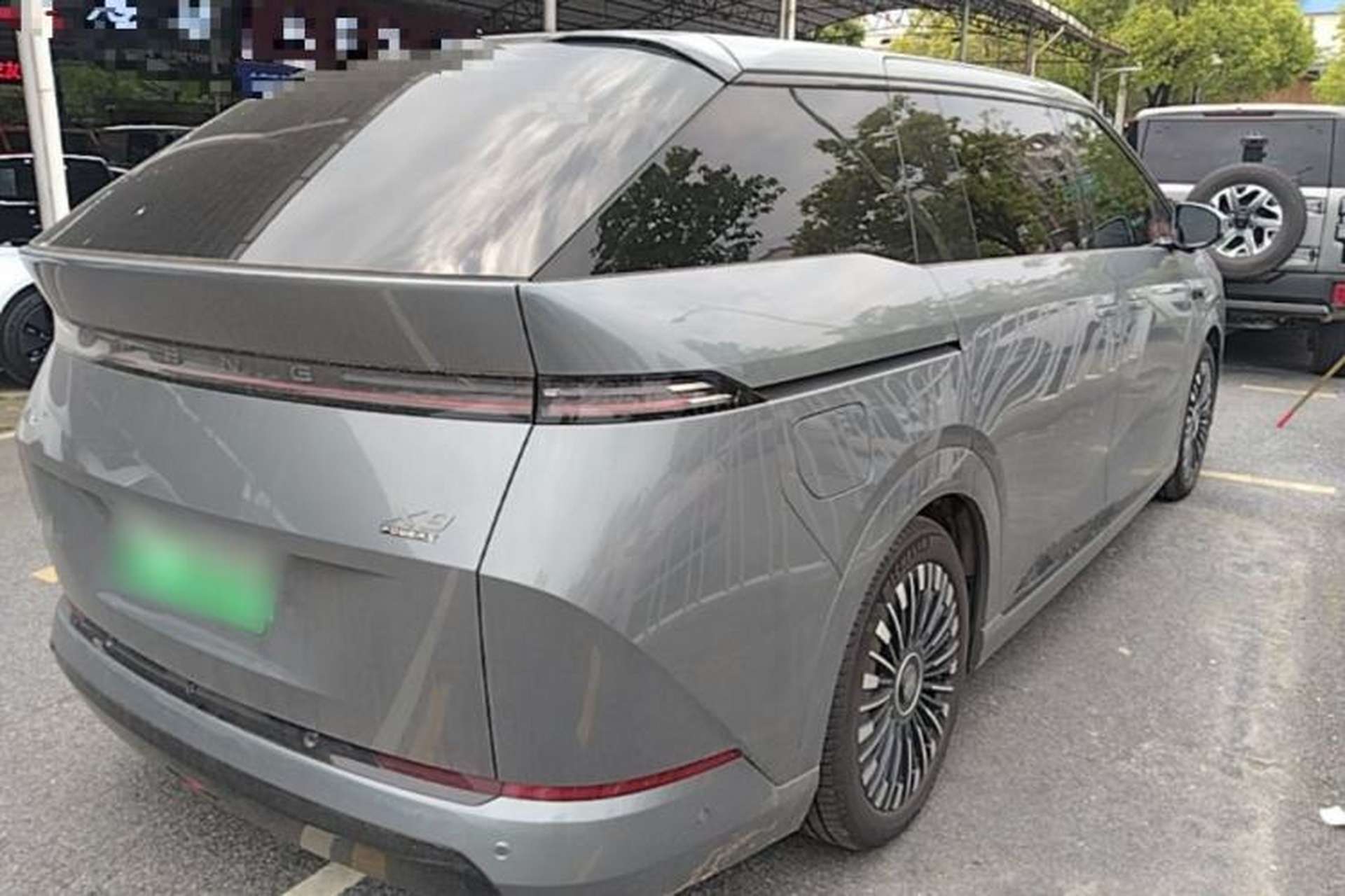 Used XPeng X9 2026 Model—Range-Extended Version 1602 Ultra Rear Right 45 Deg