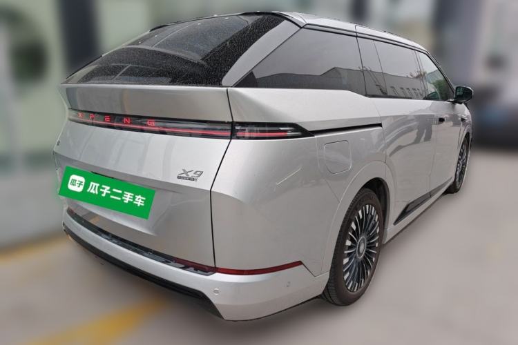 Used XPeng X9 2026 Model—Range-Extended Version 1602 Ultra Rear Right 45 Deg