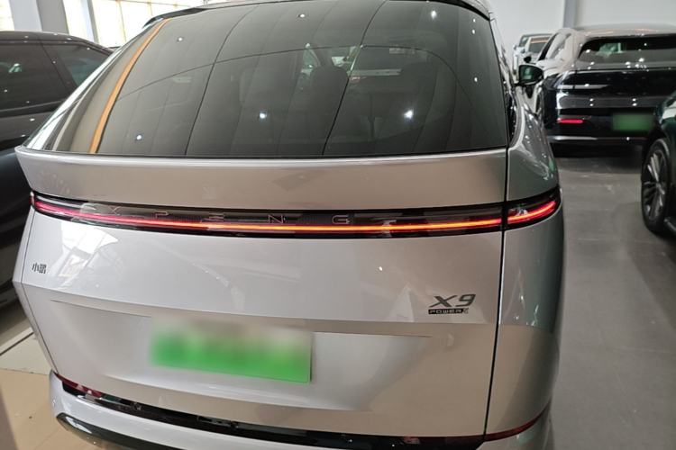 Used XPeng X9 2026 Model—Range-Extended Version 1602 Ultra Rear