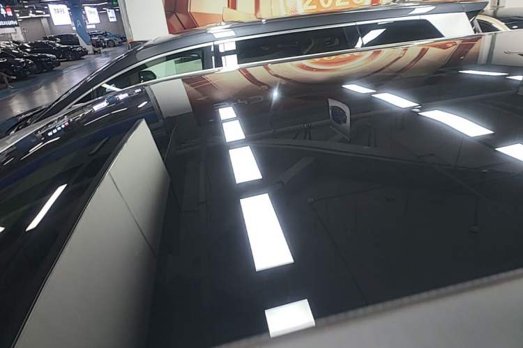 Used XPeng X9 2026 Model—Range-Extended Version 1602 Ultra Roof