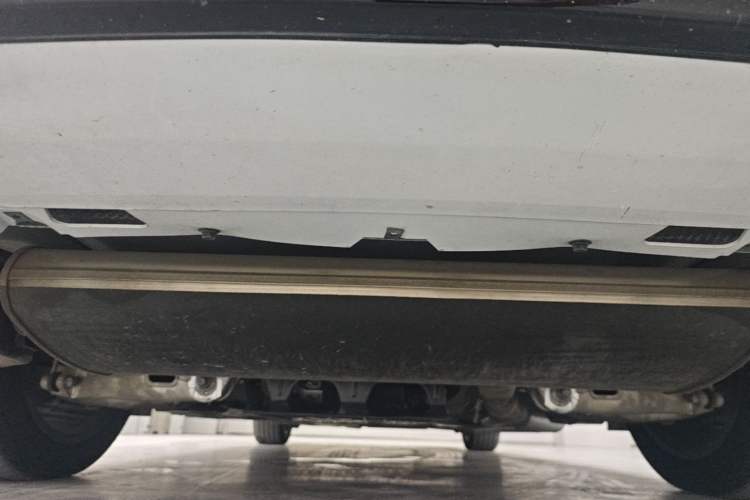 Used XPeng X9 2026 Model—Range-Extended Version 1602 Ultra Chassis Rear