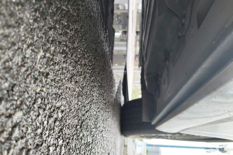 Used XPeng X9 2026 Model—Range-Extended Version 1602 Ultra Chassis Rear Left