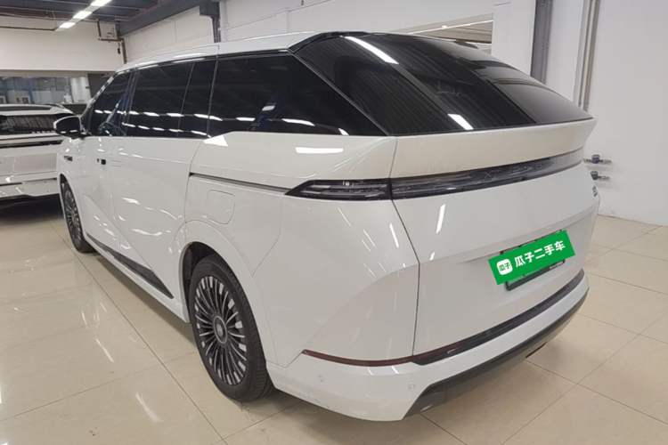 Used XPeng X9 2026 Model—Range-Extended Version 1602 Max Exterior 2