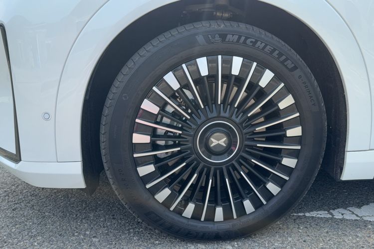 Used XPeng X9 2026 Model—Range-Extended Version 1602 Ultra Exterior 4
