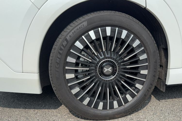 Used XPeng X9 2026 Model—Range-Extended Version 1602 Ultra Exterior 5