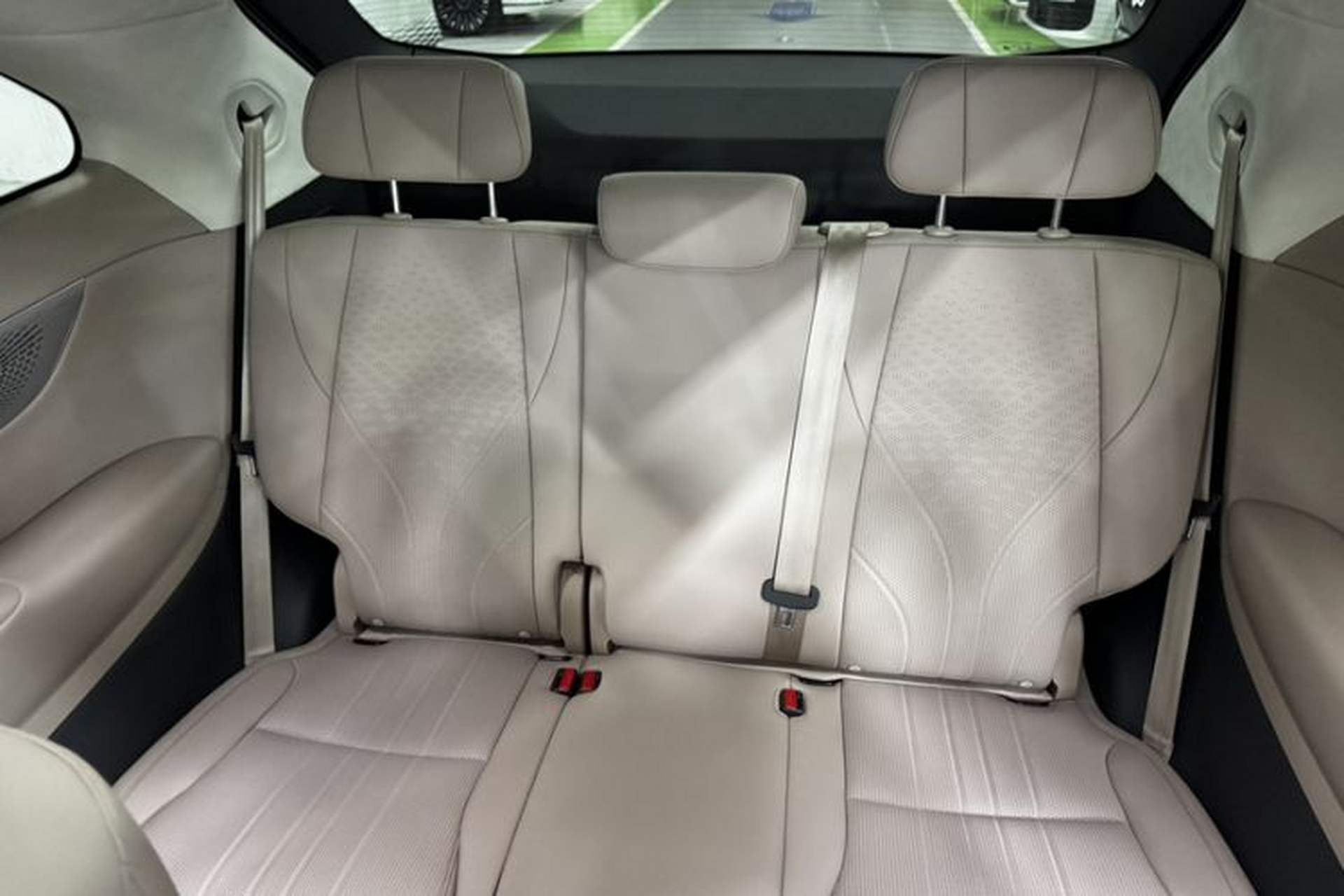 Used XPeng X9 2026 Model—Range-Extended Version 1602 Ultra Interior 2