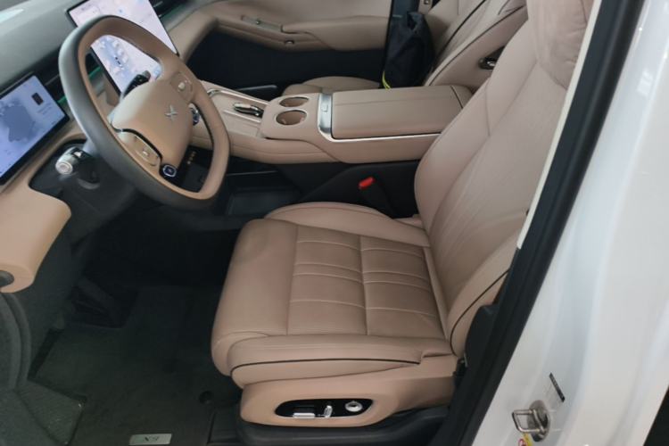 Used XPeng X9 2026 Model—Range-Extended Version 1602 Ultra Left Front Seat