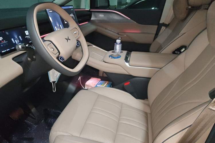 Used XPeng X9 2026 Model—Range-Extended Version 1602 Max Left Front Seat