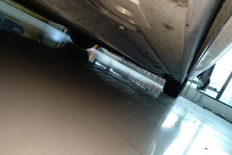 Used XPeng X9 2026 Model—Range-Extended Version 1602 Ultra Left Side Sill