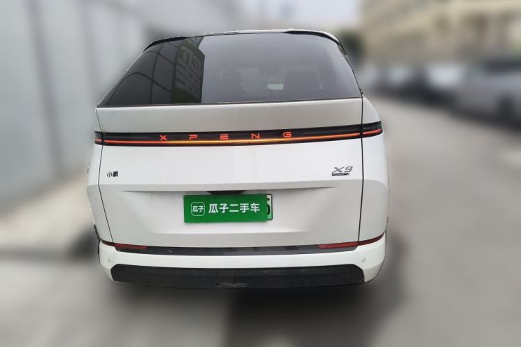 Used XPeng X9 2026 Model—Range-Extended Version 1602 Ultra Rear