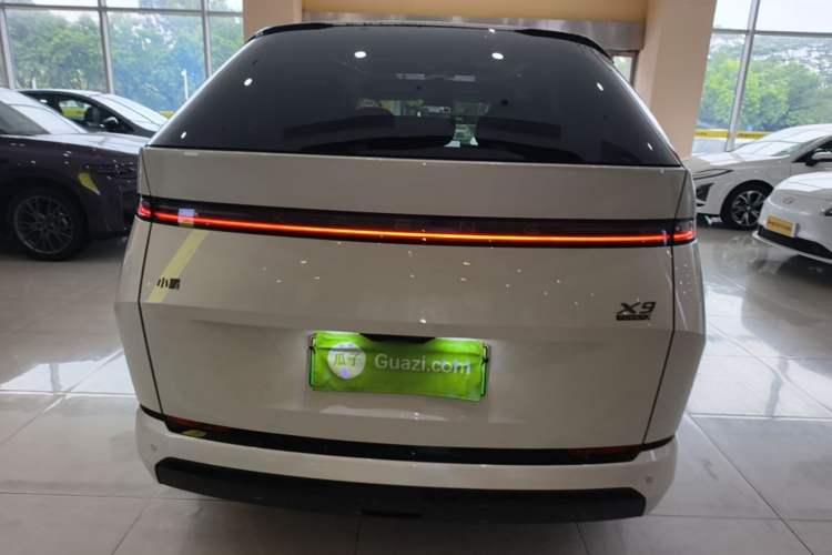 Used XPeng X9 2026 Model—Range-Extended Version 1602 Ultra Rear