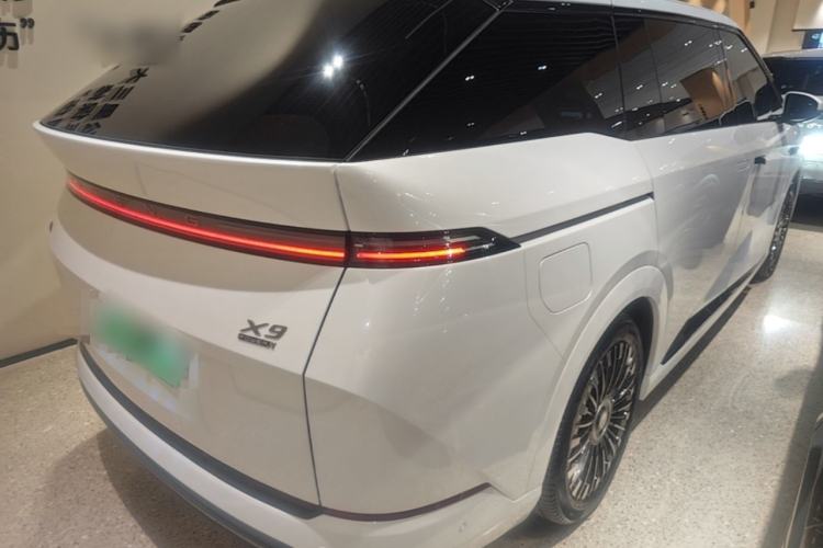Used XPeng X9 2026 Model—Range-Extended Version 1602 Max Rear Right 45 Deg