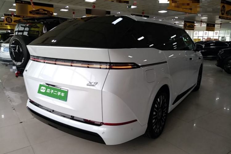 Used XPeng X9 2026 Model—Range-Extended Version 1602 Ultra Rear Right 45 Deg