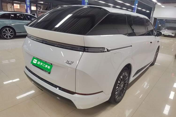 Used XPeng X9 2026 Model—Range-Extended Version 1602 Max Rear Right 45 Deg