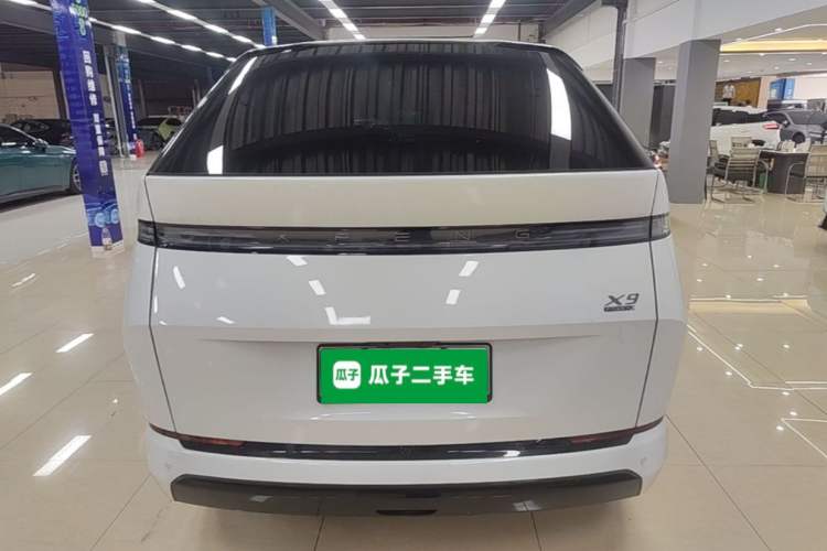 Used XPeng X9 2026 Model—Range-Extended Version 1602 Max Rear