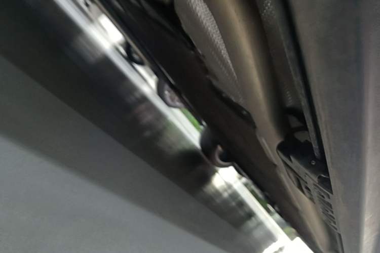 Used XPeng GX 2026 Model Range-Extended 1585 All-Wheel-Drive UltraSE Chassis Rear Right