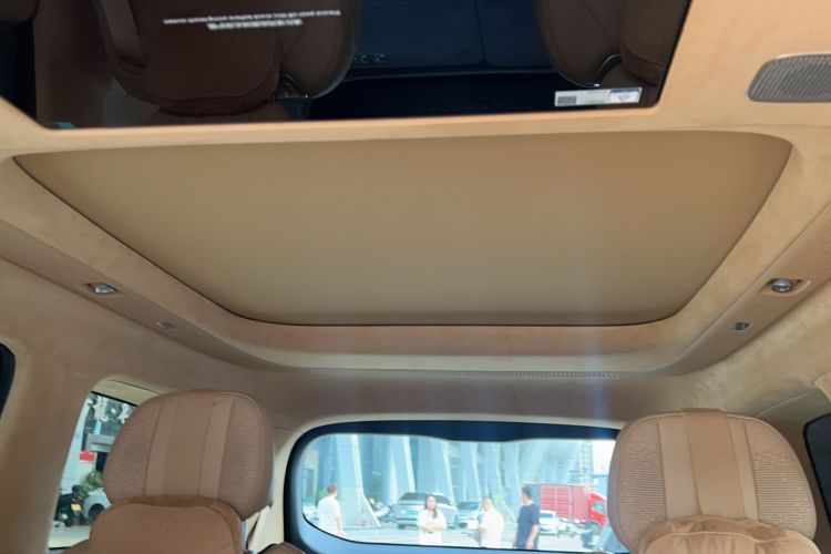 Used XPeng GX 2026 Model, Range-Extended 1585 Four-Wheel-Drive Flagship Edition Headliner
