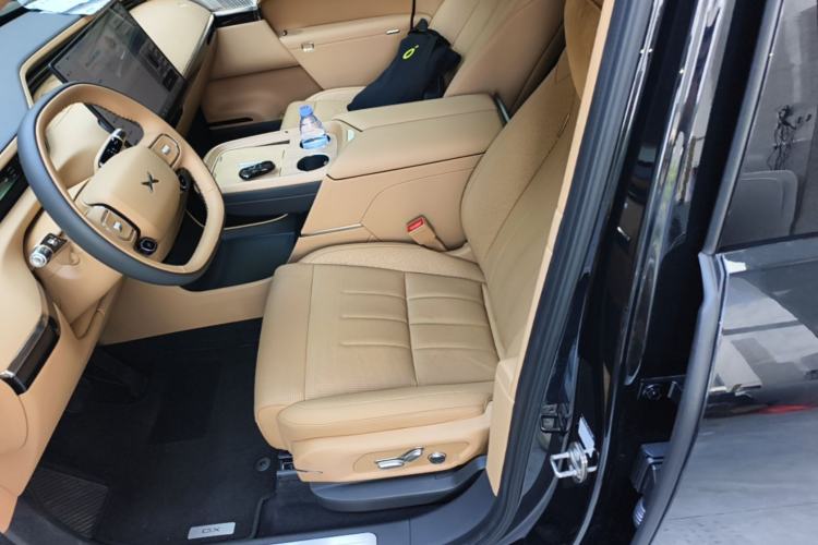 Used XPeng GX 2026 Model, Range-Extended 1585 Four-Wheel-Drive Flagship Edition Left Front Seat
