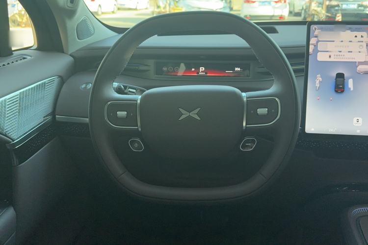 Used XPeng GX 2026 Model Pure Electric 665UltraSE Steering Wheel