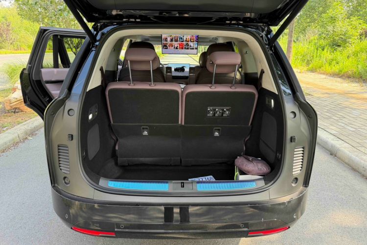 Used XPeng GX 2026 Model Pure Electric 665UltraSE Trunk