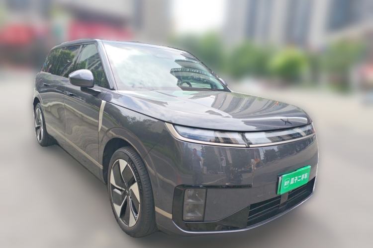 Used XPeng GX 2026 Model Range-Extended 1585 All-Wheel-Drive UltraSE Front Right 45 Deg