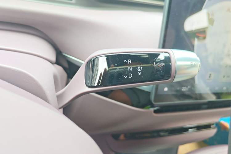 Used XPeng GX 2026 Model Range-Extended 1585 All-Wheel-Drive UltraSE Gear Lever