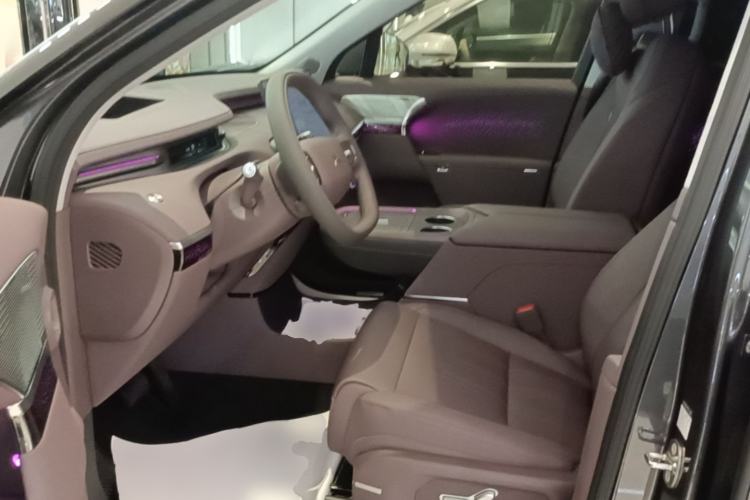 Used XPeng GX 2026 Model, Range-Extended 1585 Four-Wheel-Drive Flagship Edition Left Front Seat