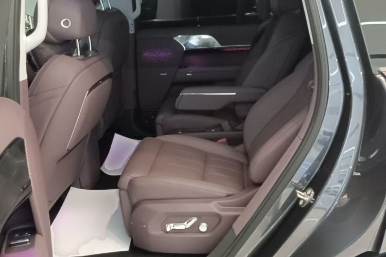 Used XPeng GX 2026 Model, Range-Extended 1585 Four-Wheel-Drive Flagship Edition Left Rear Seat