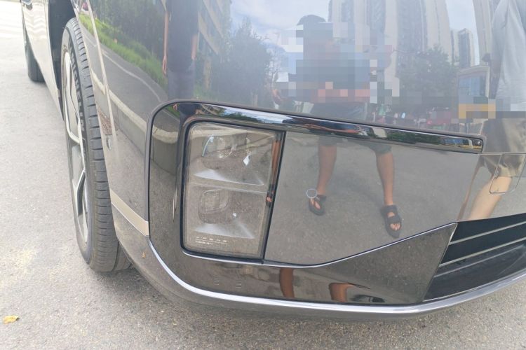Used XPeng GX 2026 Model Range-Extended 1585 All-Wheel-Drive UltraSE Right Front Headlight