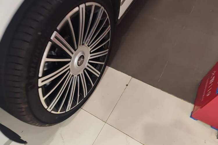 Used XPeng GX 2026 Model, Pure Electric 750 Four-Wheel-Drive Flagship Edition Exterior 4